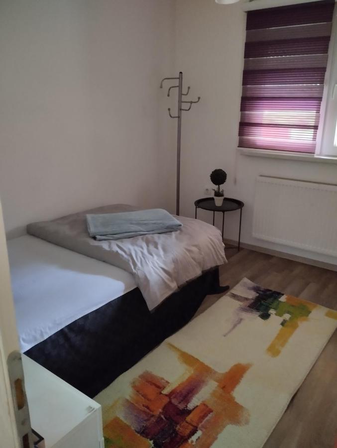 Apartman All Seasons Hotonj Exterior foto