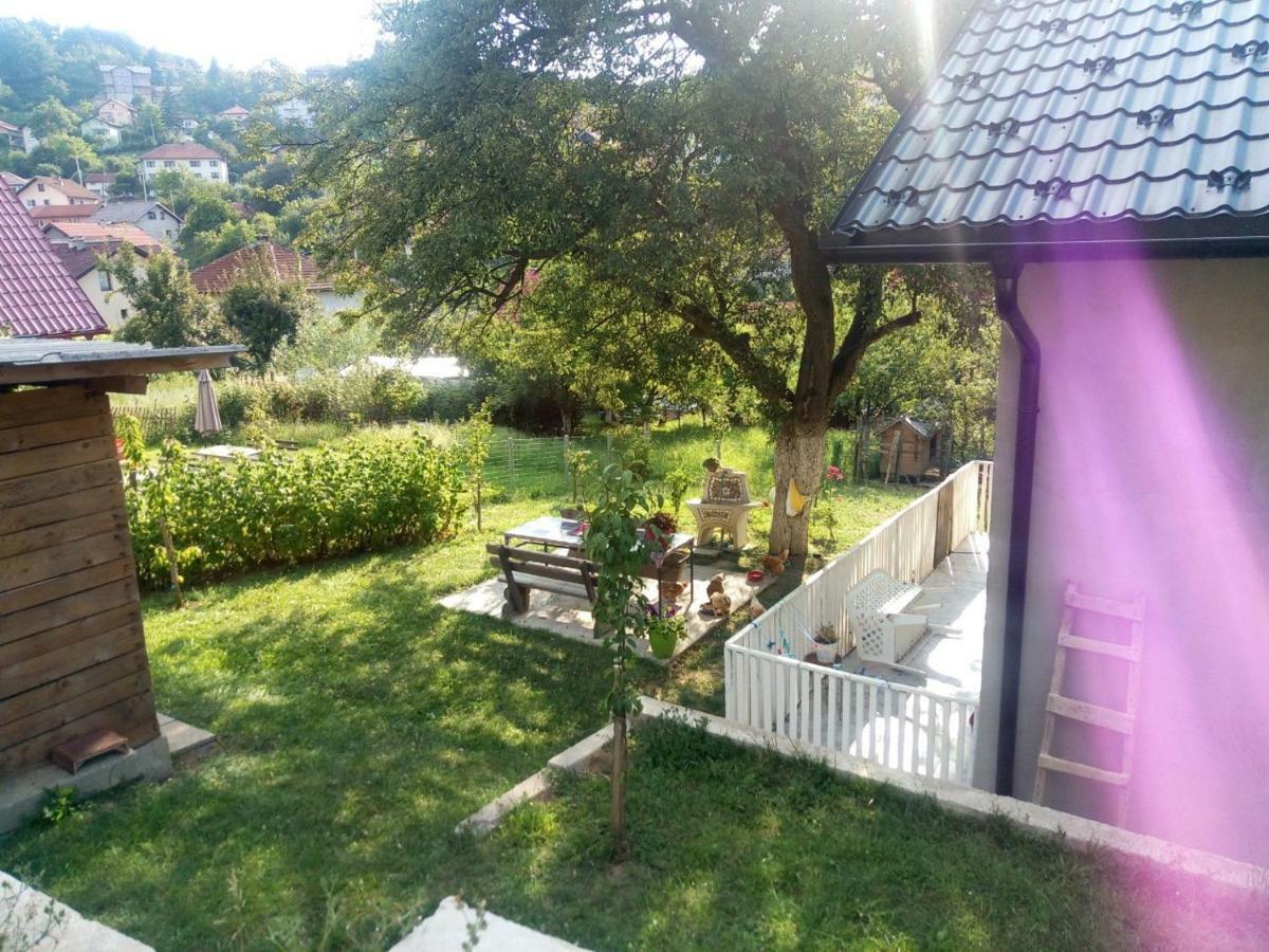 Apartman All Seasons Hotonj Exterior foto